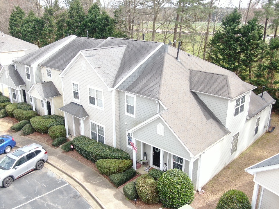 The shingle master luxurious raleigh townhome community