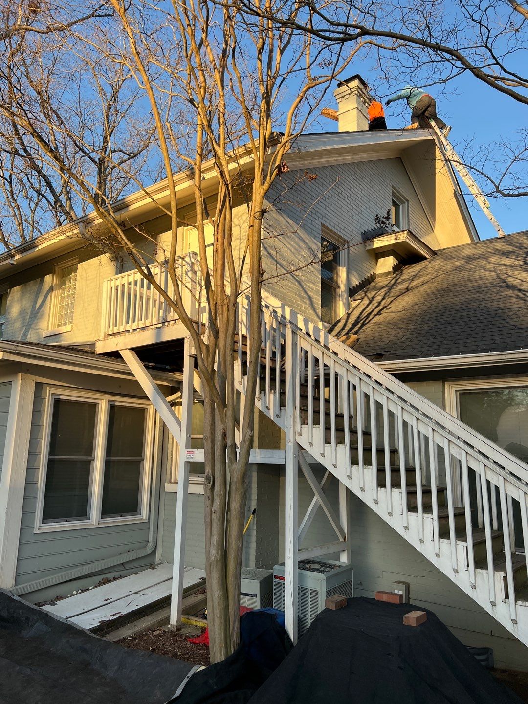 the shingle master youth shelter house stairs