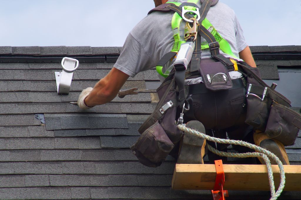 How do you know if a roofer is ripping you off?